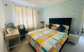 Double Room In Our Family Home